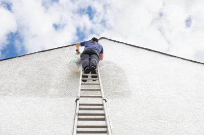 Peinture extérieure à Arbus — façades et ravalement